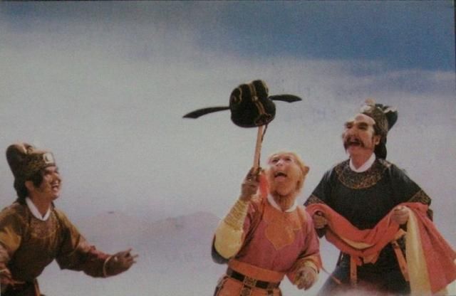 大闹天空的孙悟空那么多妖怪打不过,让人不得