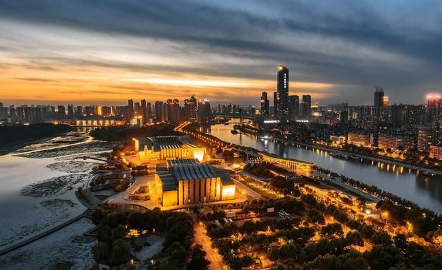 湖北省各市州2018年上半年GDP:武汉稳定,十堰