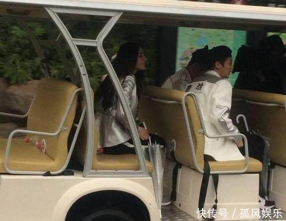 鹿晗迪丽热巴不再避嫌,从这些细节可以看出,两