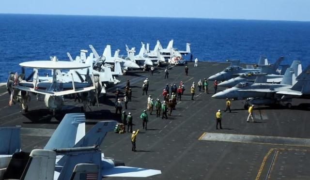 美国航母又进南海,耀武扬威,中国究竟如何回应?