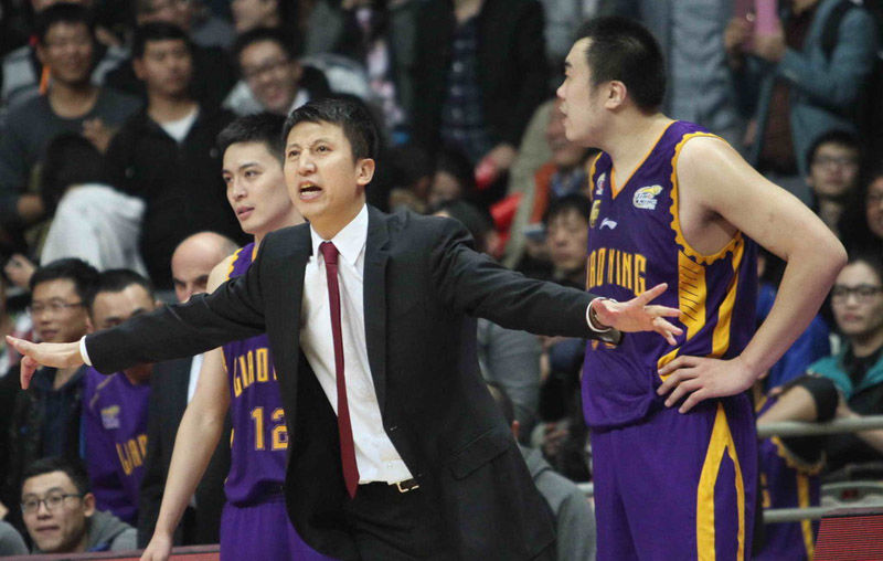 郭士强担任男篮国家队主教练时,发生了什么故