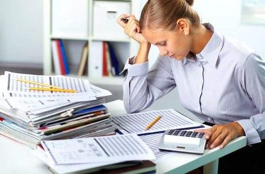 组织职工捐款取得的现金计入什么会计科目?