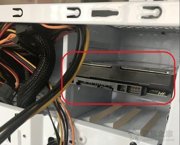 旧机械硬盘可以装新电脑上吗?台式电脑加新\/旧