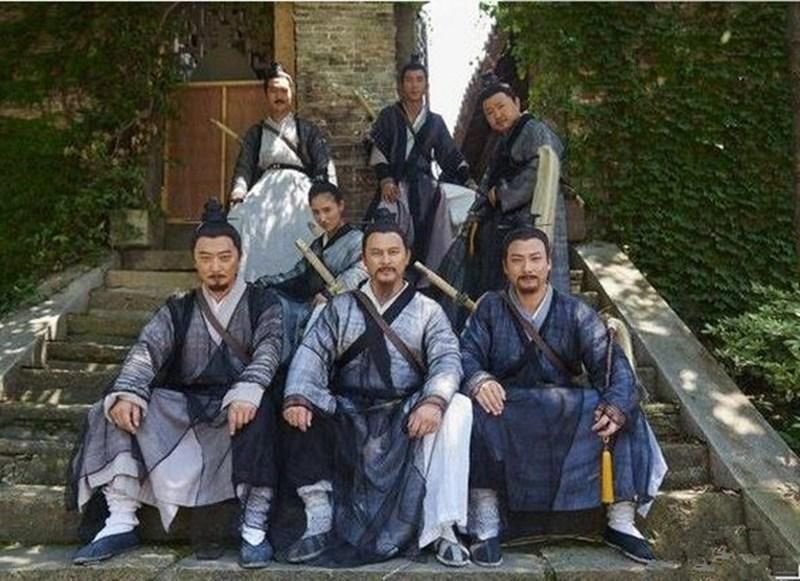 王重阳这么强,为何徒弟却这么弱?周伯通一语道破,只因三个字