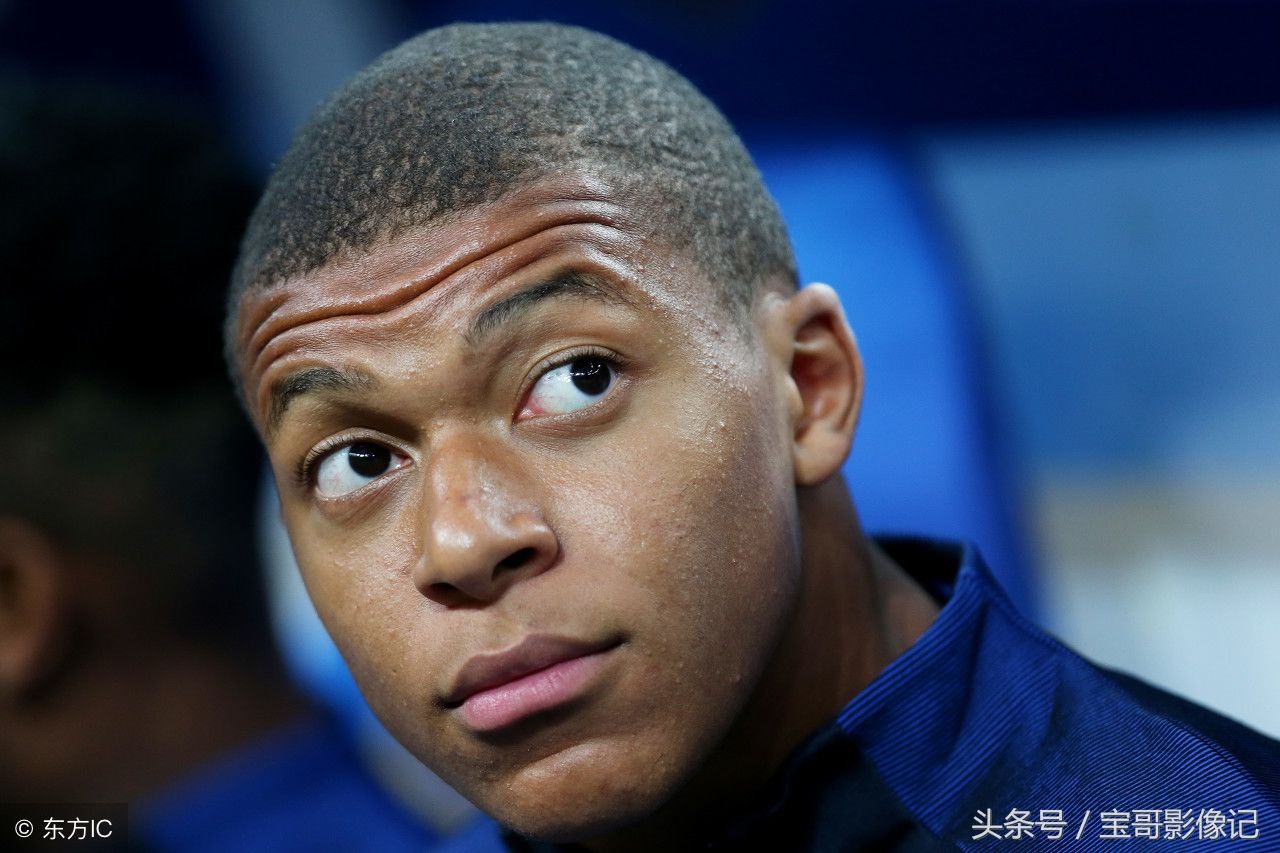 姆巴佩再一次挨骂是因为这个小花招 法国队赢