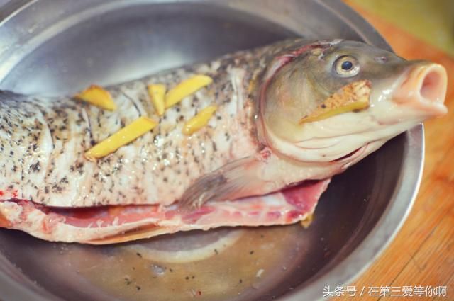 给鱼去腥的小方法,只需3步,卖鱼的不会说,许多