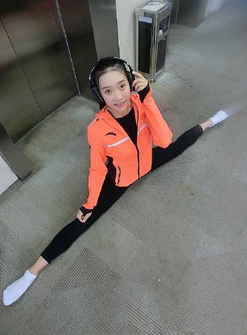 四年后能去日本吗?中国一字马女神终留里约遗