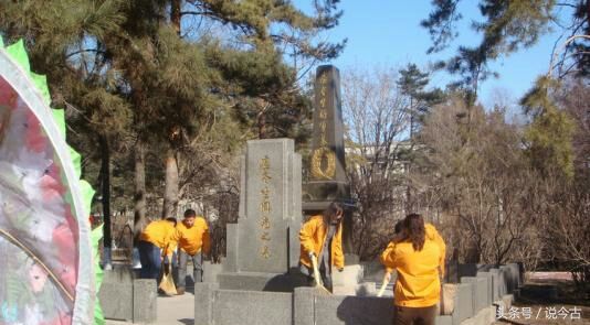实拍卢东生将军墓,和陈赓大将是发小,1945年牺