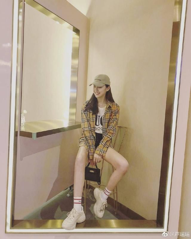 王上源举办婚礼,迎娶京剧青衣女友