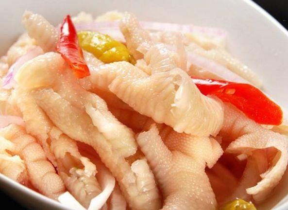 无骨鸡爪到底是怎么去骨的?跟我们食药监的同