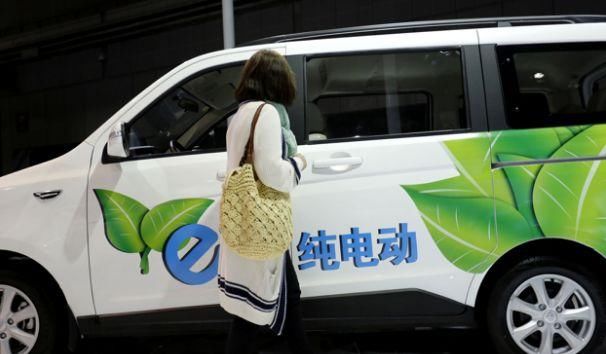 发改委:2018年取消新能源汽车外资股比限制,5