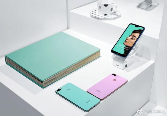 小米8SE又玩饥饿营销?论性价比还是拼不过荣