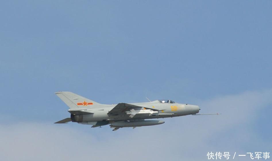 中国空军现役主力之一歼七战机