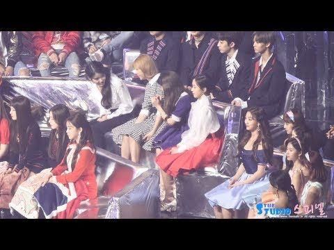 IU经纪人眼中没有她?IU对女团来说是偶像,对经