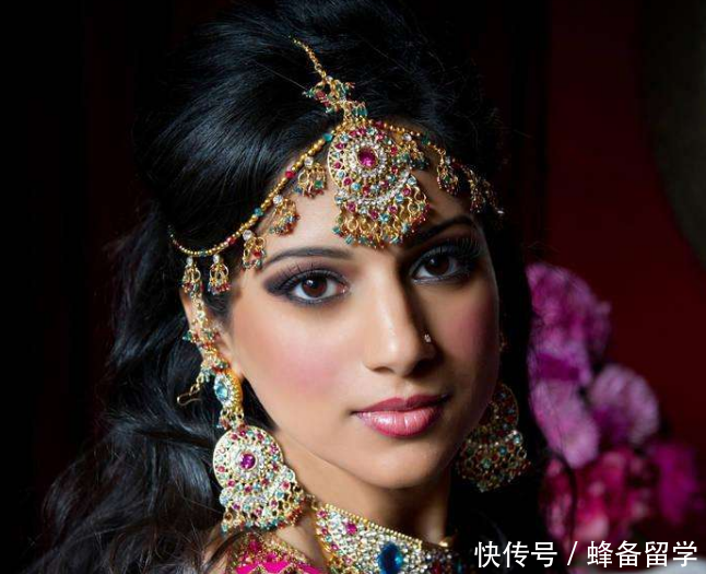 巴基斯坦对中国免签,大量中国游客去旅游,网友