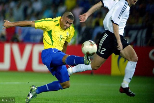 当年巅峰罗纳尔多放现在什么水平?是否可以和