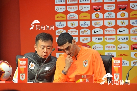 鲁能首发出炉:费莱尼领衔出战 U23球员段刘愚