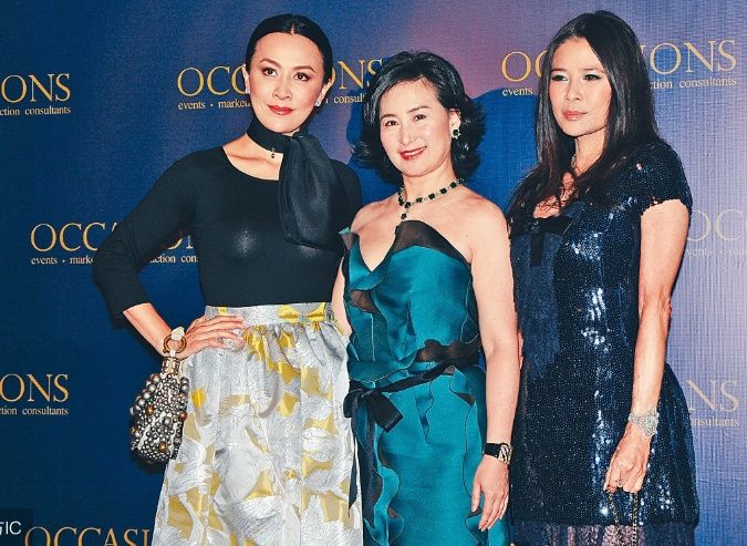 澳门赌王何鸿燊二太太第一千金,何超琼身家远