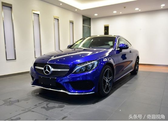 广东小伙买奔驰C200轿跑,30几万还什么高尔夫