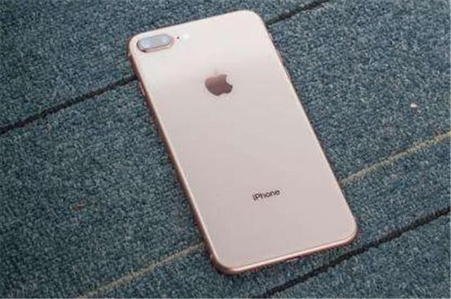 2018年买iPhone 8p还是等新一代iphone?