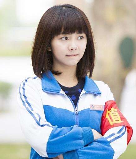 校服男神女神白敬亭谭松韵碰到校服终结者胡一