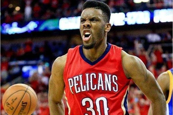 CBA球员薪水大盘点! 国内最高的易建联仅第三