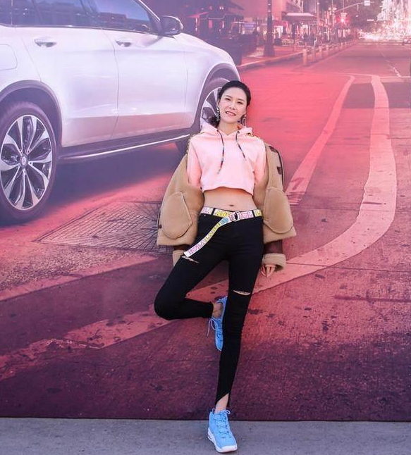 1987年出生于江苏南京的许诺身高1.