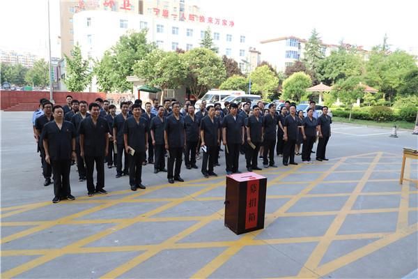 社会扶贫捐款 灵宝法院在行动