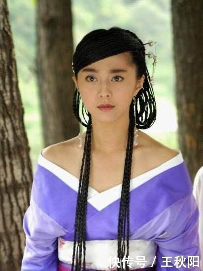 女星古装一字肩,谁最有魅力呢?最后一个你还不