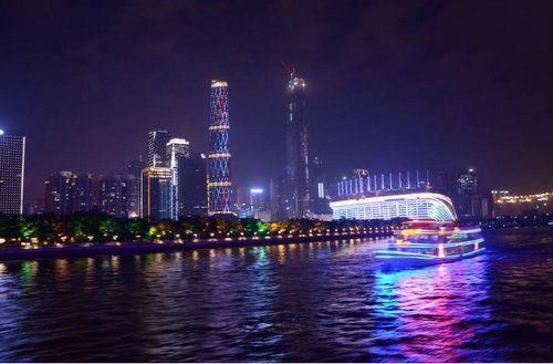 广州旅游5个情侣必去的地方,广州小蛮腰排第二