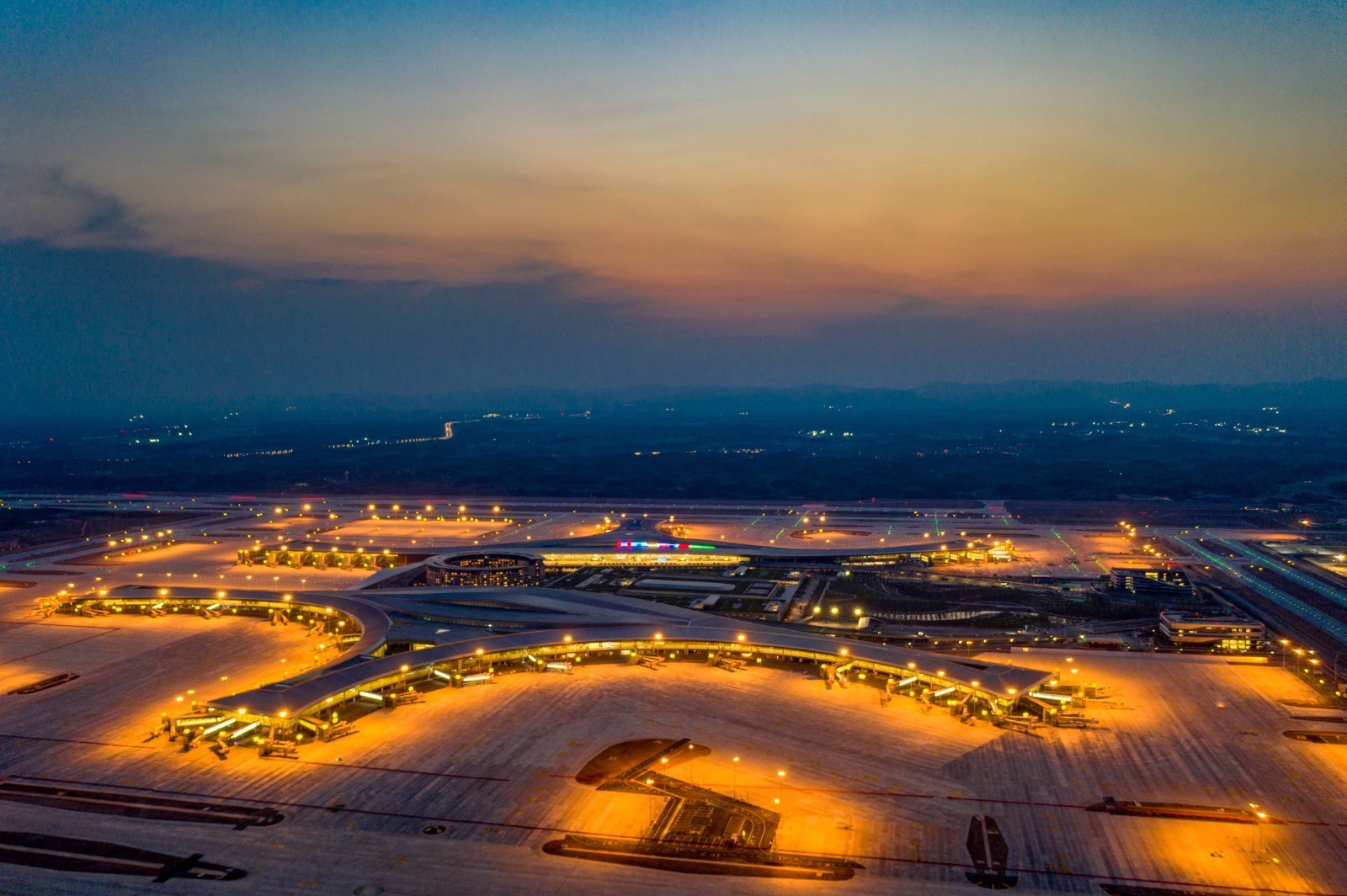 天府国际机场实景图图片