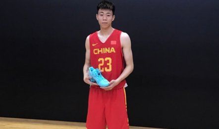 辽篮名宿 19 岁爱子进男篮蓝队 杜锋这样要求他