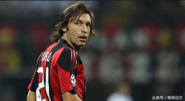 泪崩!随《天下足球》一起,回顾那些2017年告别的传奇巨星 泪崩!随《天下足球》一起,回顾那些2017年告别的传奇巨星