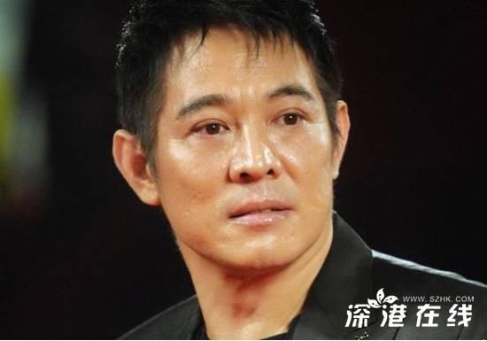 2018李连杰最新消息:李连杰穿全黑低调现身 李