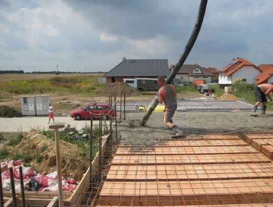 农村建造自建房,包工包料一平方多少钱?可算是