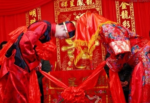 这两个生肖千万不能结婚，鸡犬不宁!
