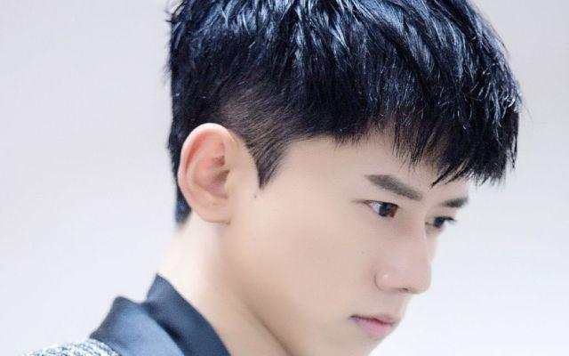 刘嘉玲秀好身材, 古天乐全程不敢看? 张杰更是