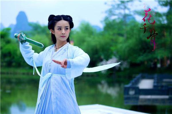 赵丽颖代言特步 广告花絮照片曝光 粉丝:特步突