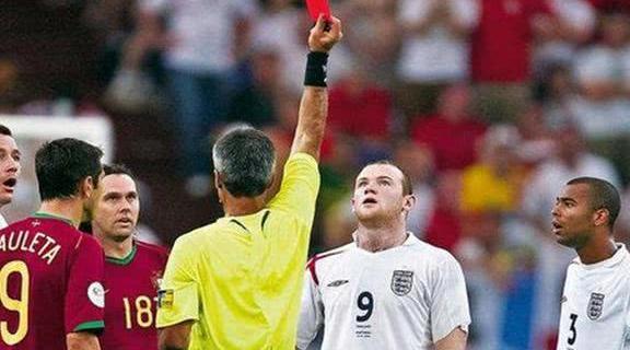 裁判被骗了!C罗红牌前哥伦比亚人假摔,唇语解