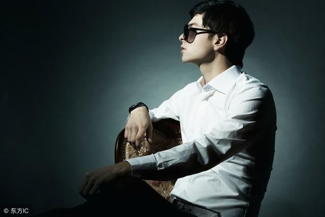 男生吃醋后会有那些表现呢?姑娘们,遇到这种的