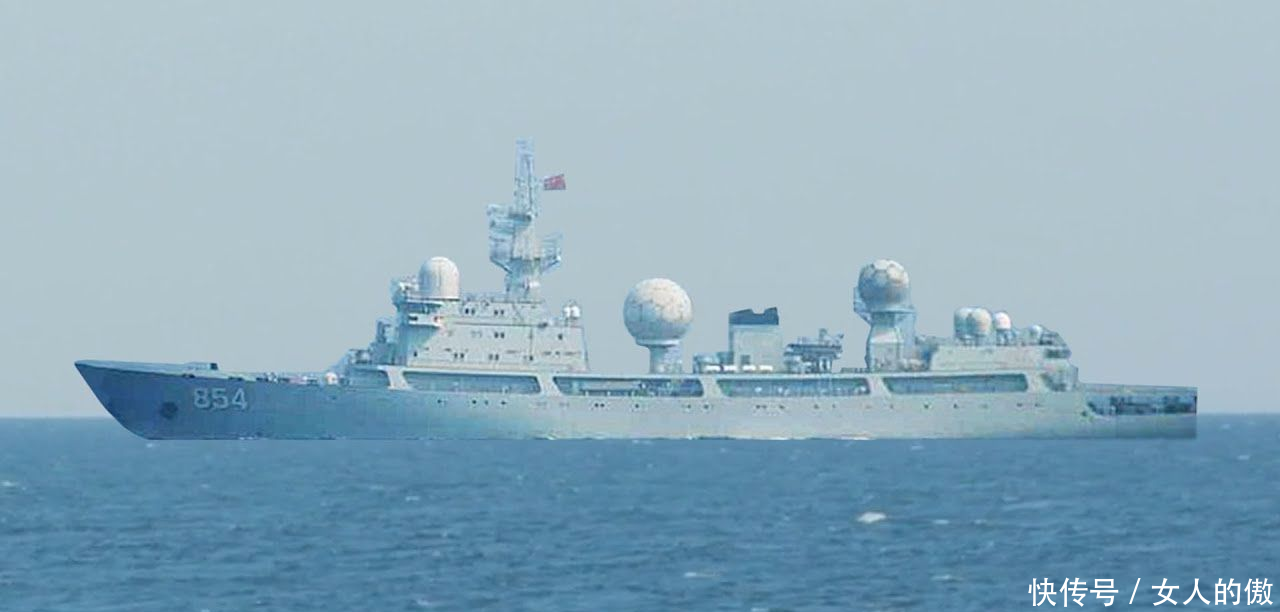 两艘美战舰被导弹击沉,中方军舰目睹一切,美军