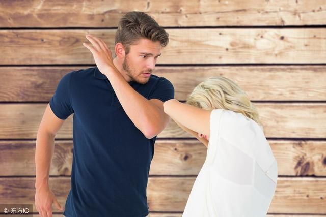 2018最新婚姻法,婚内出现这1行为,小心净身出