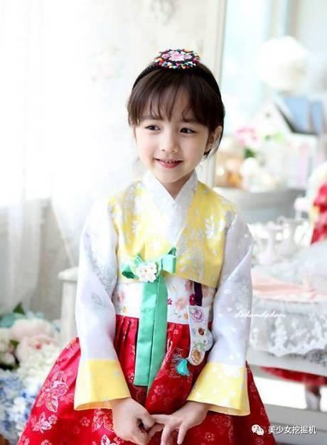 希望cristina他们以后健健康康的长大喔! 咦?有木有发现夏天和cris