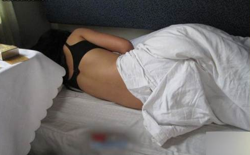 女子裸睡被侵犯 误以为做春梦