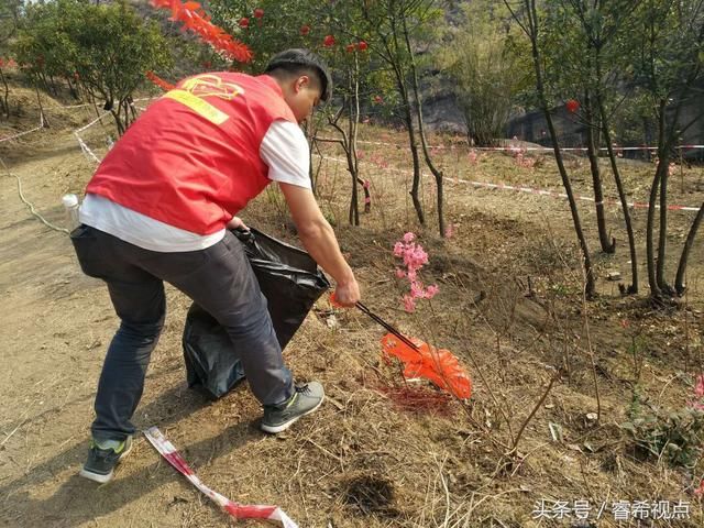 石角马头山风景区联合红旗志愿者协会初一开展