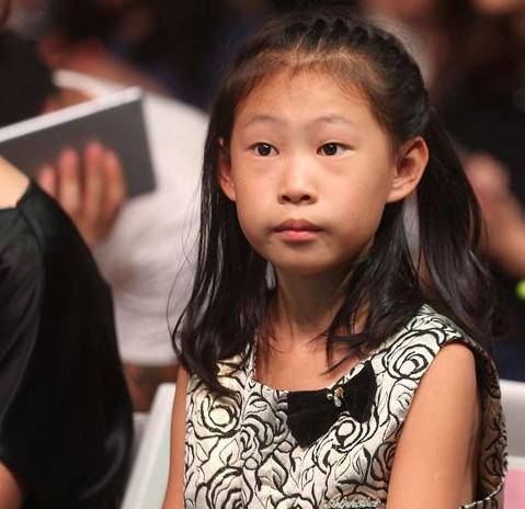 小沈阳女儿曾因长相被骂哭,如今摇身一变,美得不敢相信