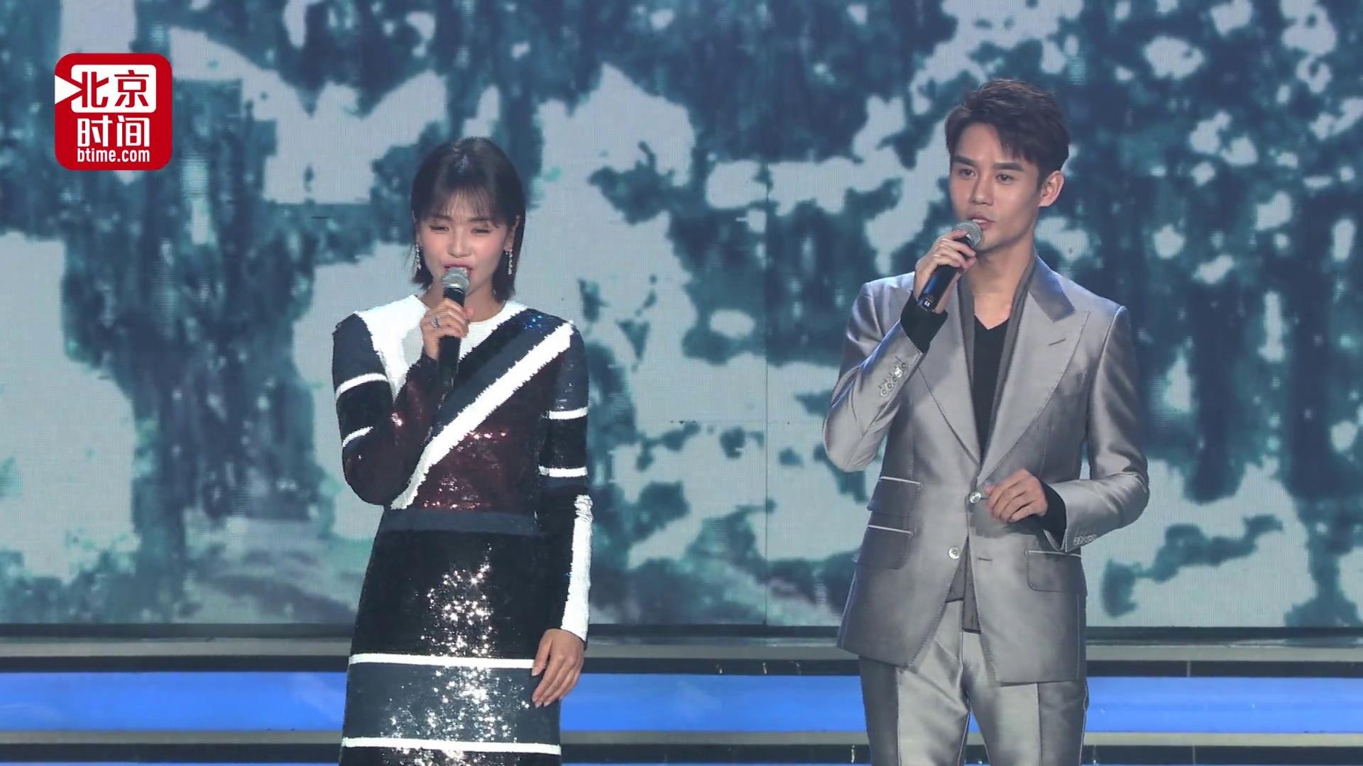 ​王凯刘涛重温经典歌曲 深情对唱《爱江山更爱美人》