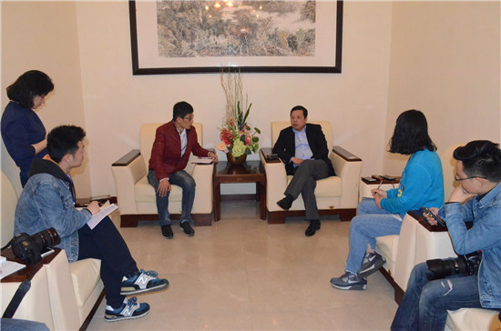 辽宁省旅游发展委员会副主任王晓江接受媒体团采访