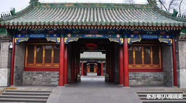 将军府门大开让人随便进出,儿子们都反对,将军却说这是为了保命-北京