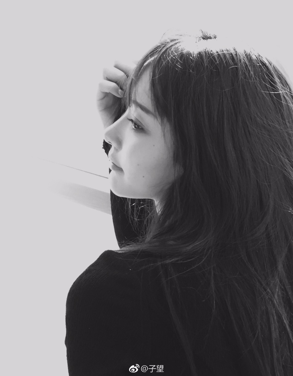 薛之谦MV御用女主角子望晒美照 清纯可人身材有料